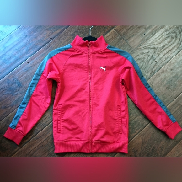 Puma kids Red track jacket - Picture 1 of 6